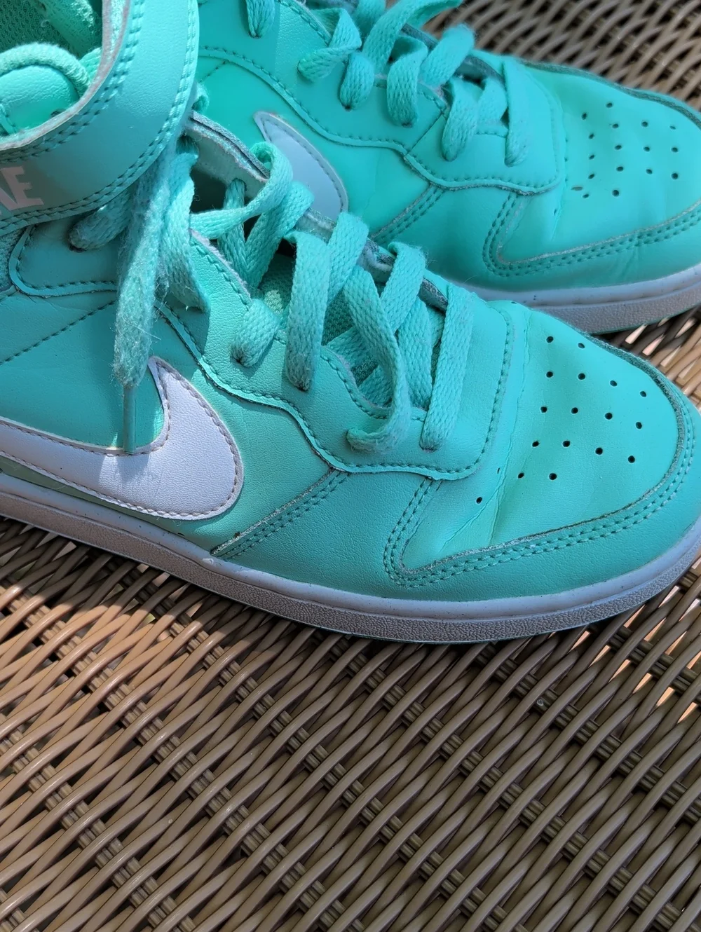 Nike Court Borough Mid 2 Casual Emerald Kids Youth 6.5